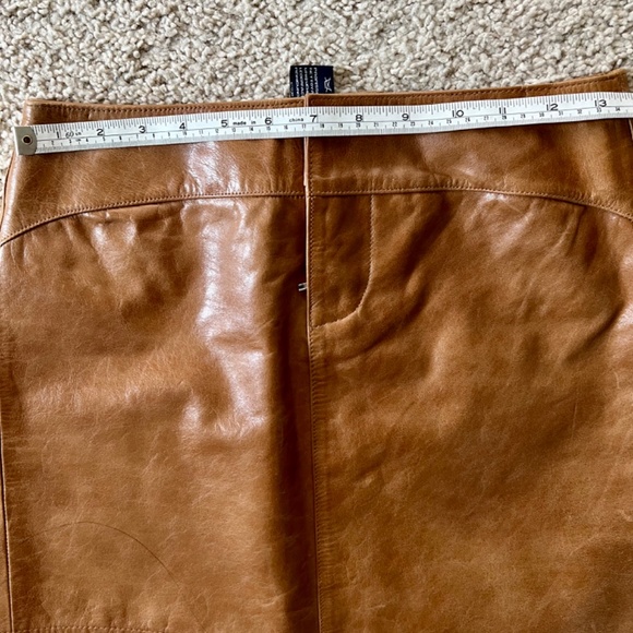 Leather skirt - Picture 4 of 5